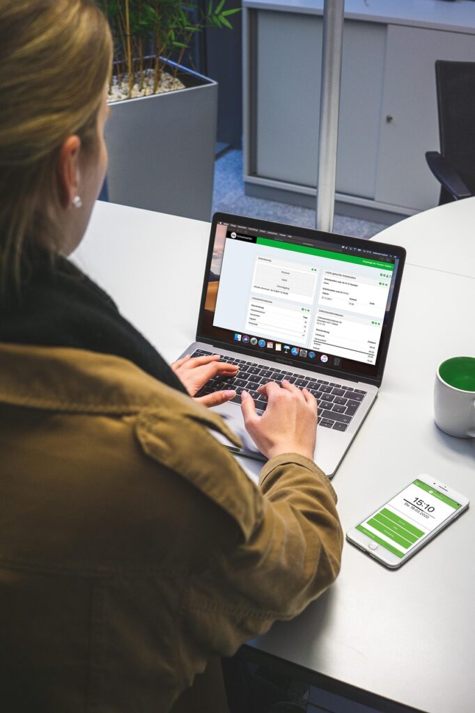 初出勤に必要な持ち物リストは？