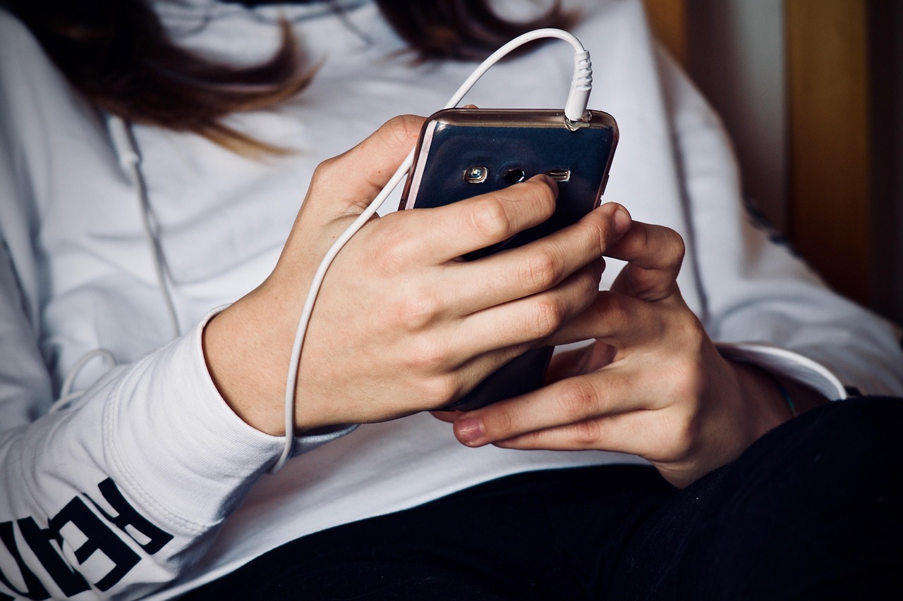 間違えて電話をかけた時の対処法は？