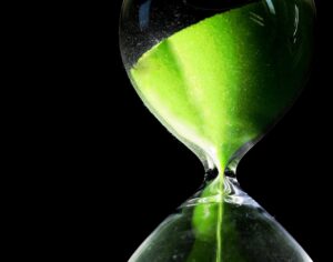 報告のタイミングはいつがベストなのか？