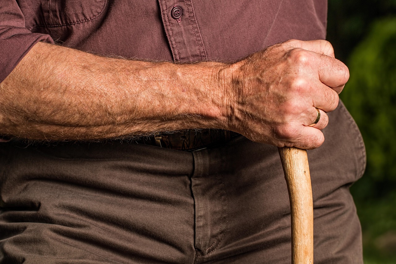 退職のメールを送る際の注意点と例文は？