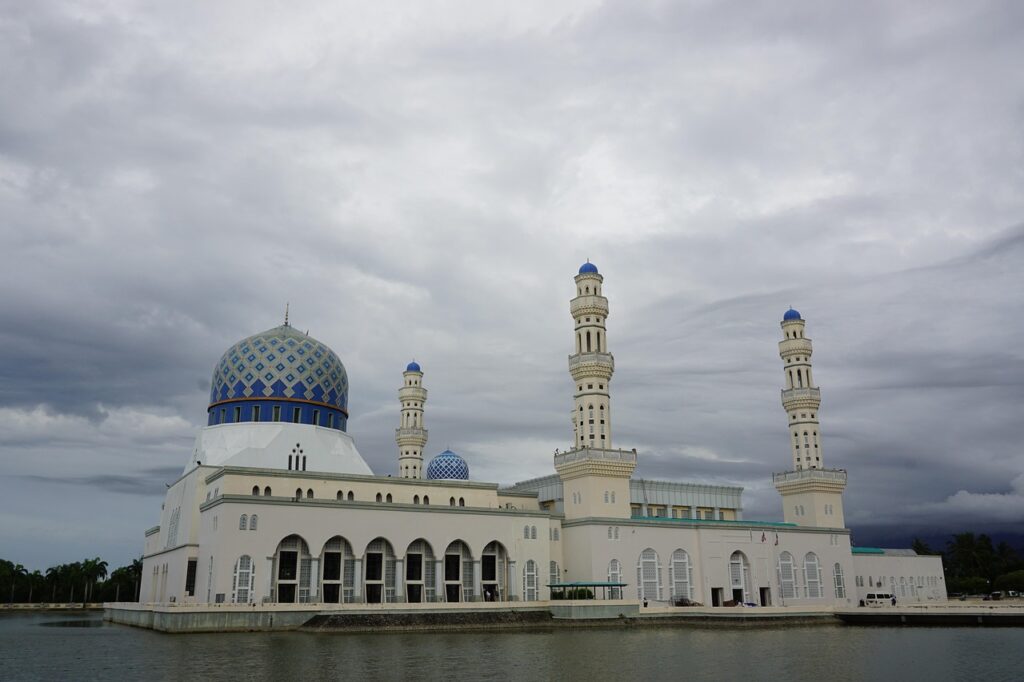 社員旅行に最適な服装はどのようなものですか？