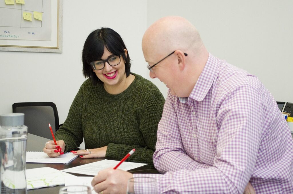 キャリアアップに役立つ研修で学ぶべきマナーとコミュニケーションとは？