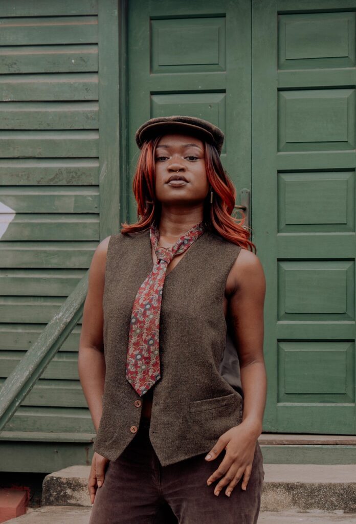 ビジネスカジュアルは女性にとってどこまで許されるのか？